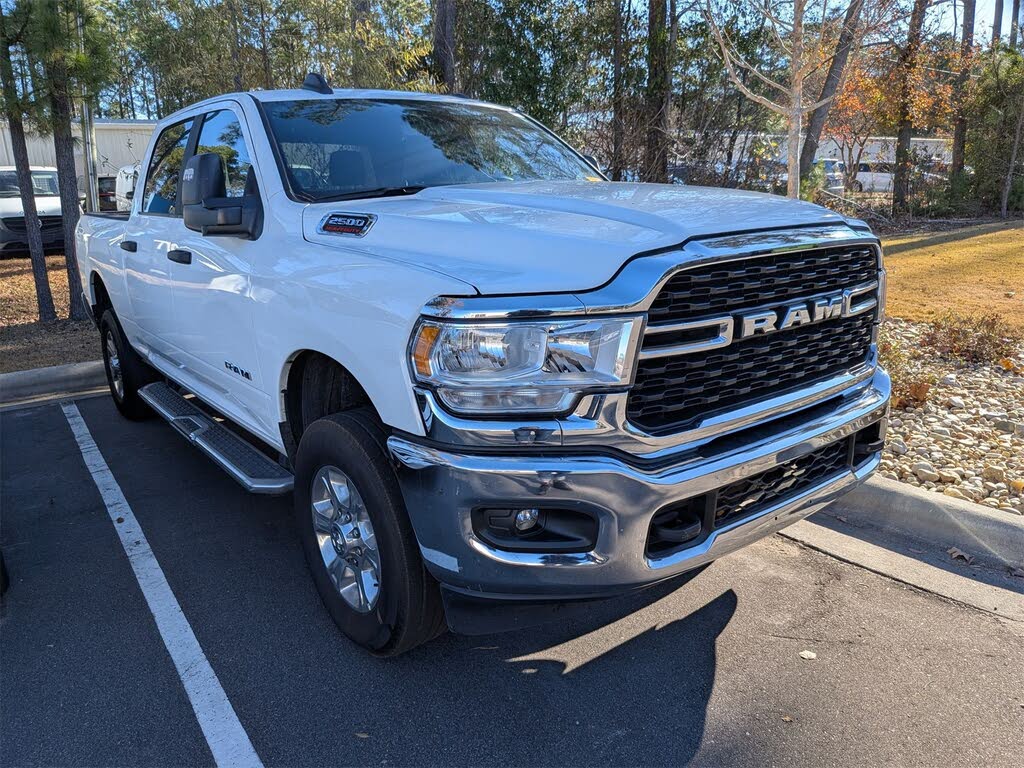 2024 RAM 2500 Big Horn Crew Cab 4WD