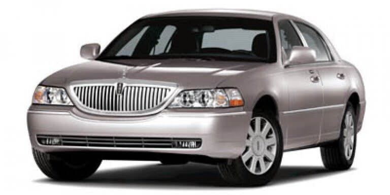 2007 Lincoln Town Car Signature Limited