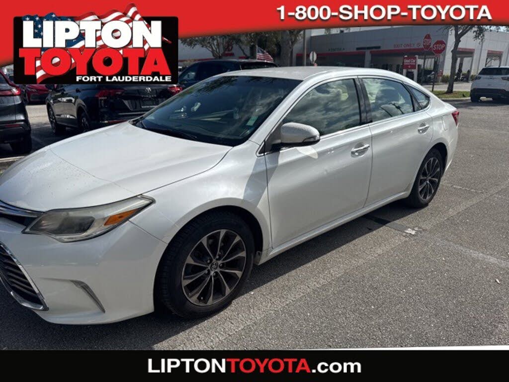 2016 Toyota Avalon XLE