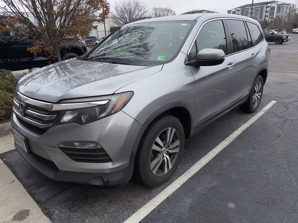 2018 Honda Pilot EX-L AWD with Navigation