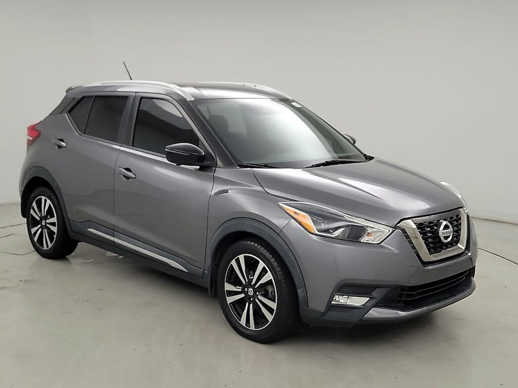 2019 Nissan Kicks SR FWD