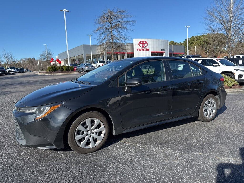 2022 Toyota Corolla LE FWD