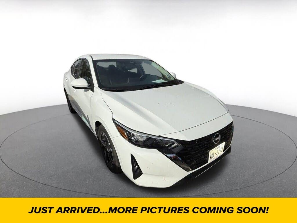 2025 Nissan Sentra SV FWD