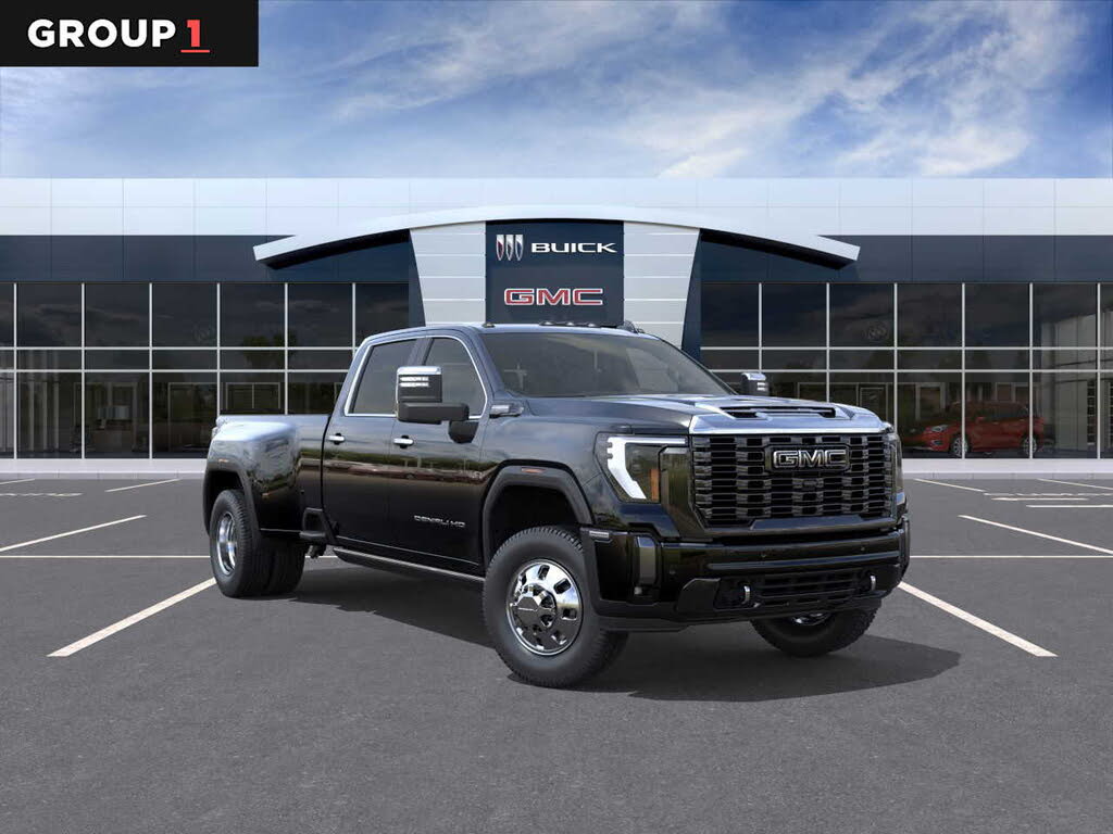 2026 GMC Sierra 3500HD Denali Ultimate Crew Cab 4WD