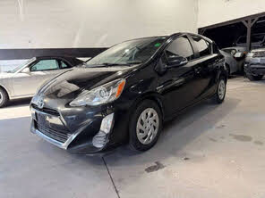 Toyota Prius c Two