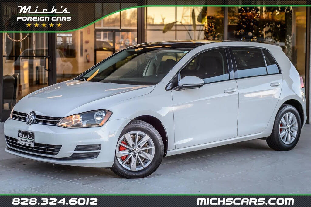 2016 Volkswagen Golf TSI S 4-Door FWD