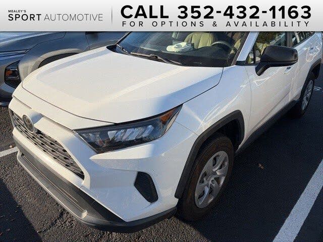 2020 Toyota RAV4 LE FWD