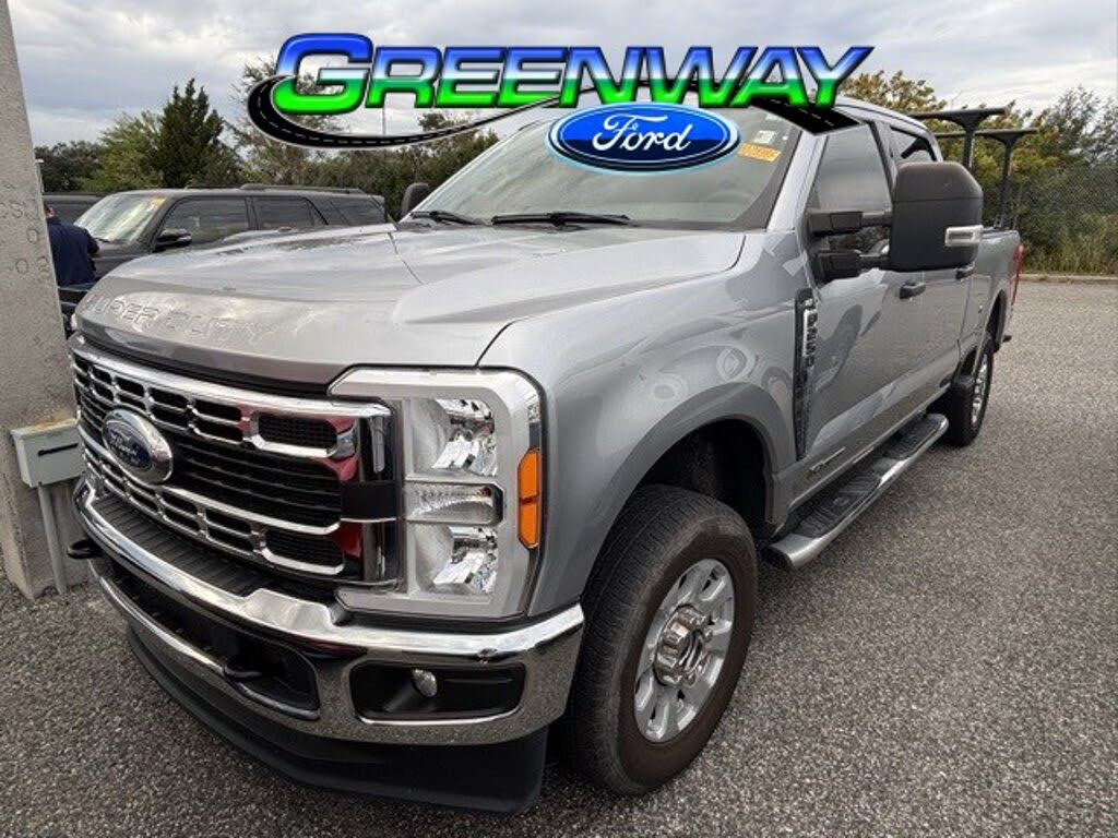 2023 Ford F-250 Super Duty XLT Crew Cab 4WD