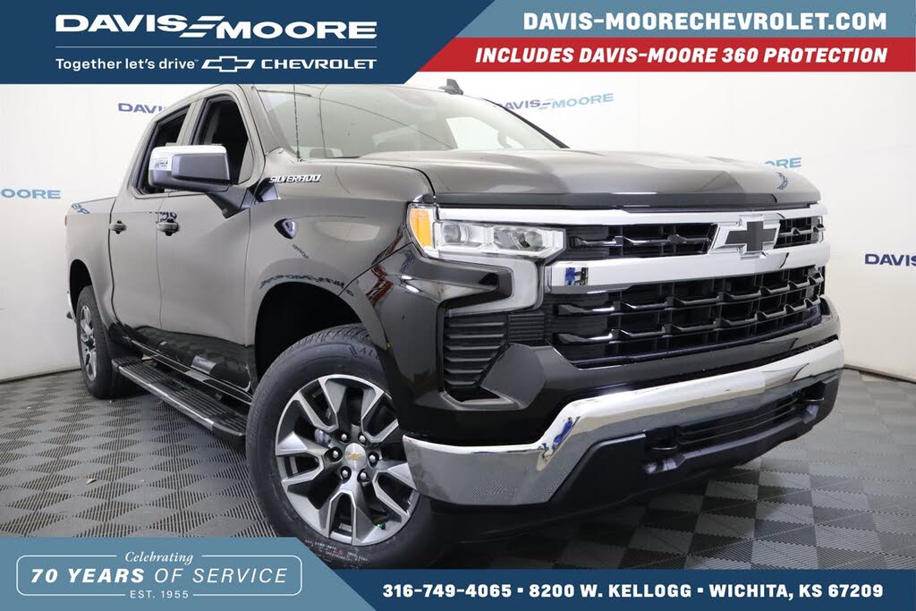 2026 Chevrolet Silverado 1500 LT Crew Cab 4WD