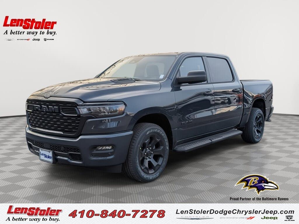 2026 RAM 1500 Express Crew Cab 4WD