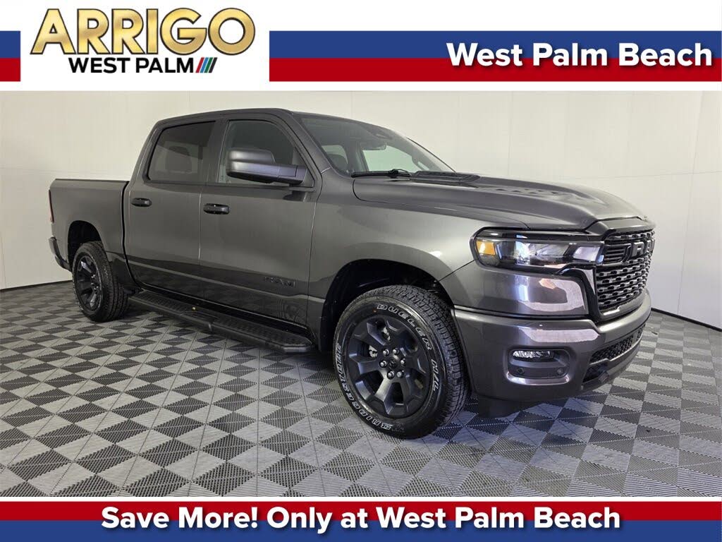 2026 RAM 1500 Express Crew Cab 4WD