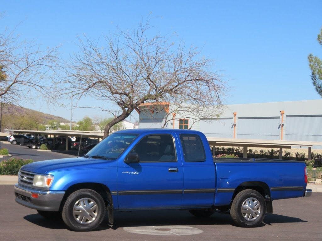1995 Toyota T100 2 Dr DX Extended Cab SB