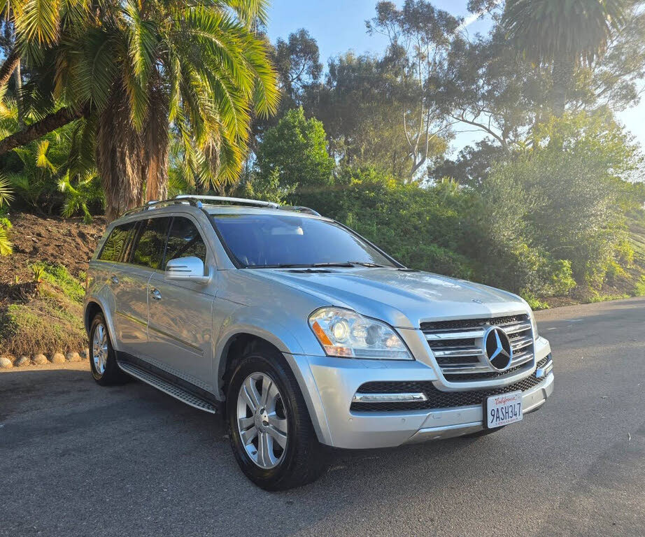 2011 Mercedes-Benz GL-Class GL 550 4MATIC AWD