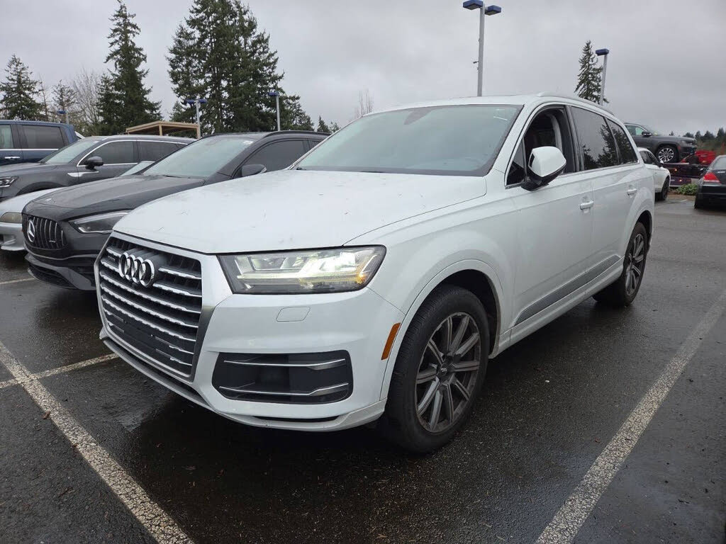 2019 Audi Q7 55 TFSI quattro Premium Plus