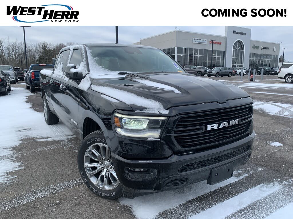 2023 RAM 1500 Laramie Crew Cab 4WD