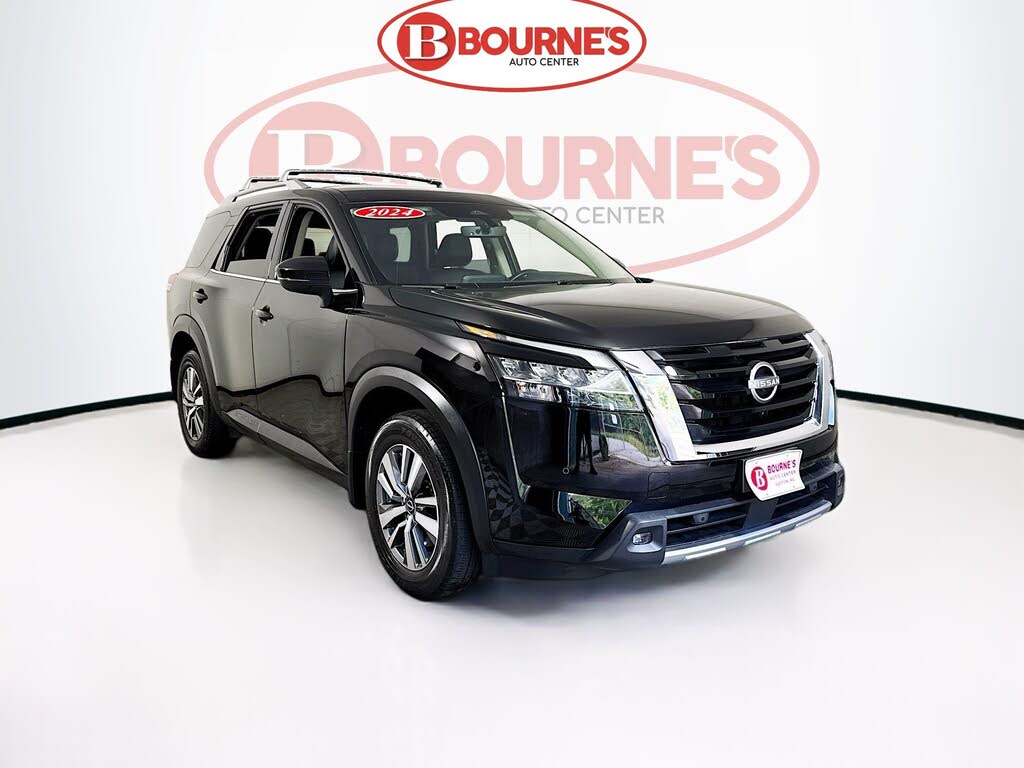 2024 Nissan Pathfinder SL 4WD