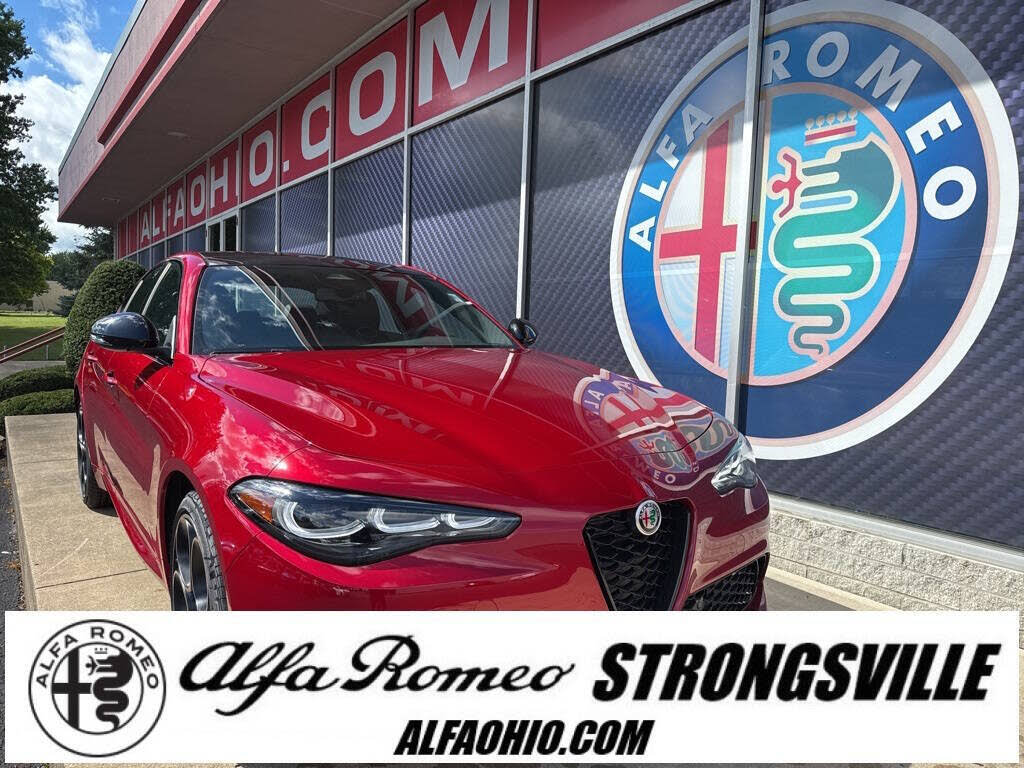 2025 Alfa Romeo Giulia Intensa AWD