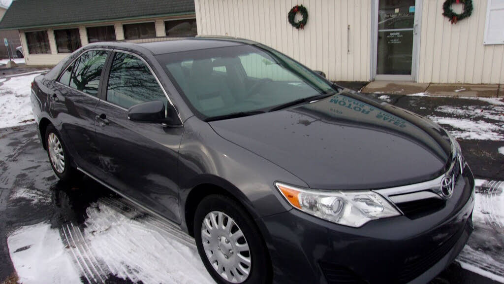 2013 Toyota Camry LE