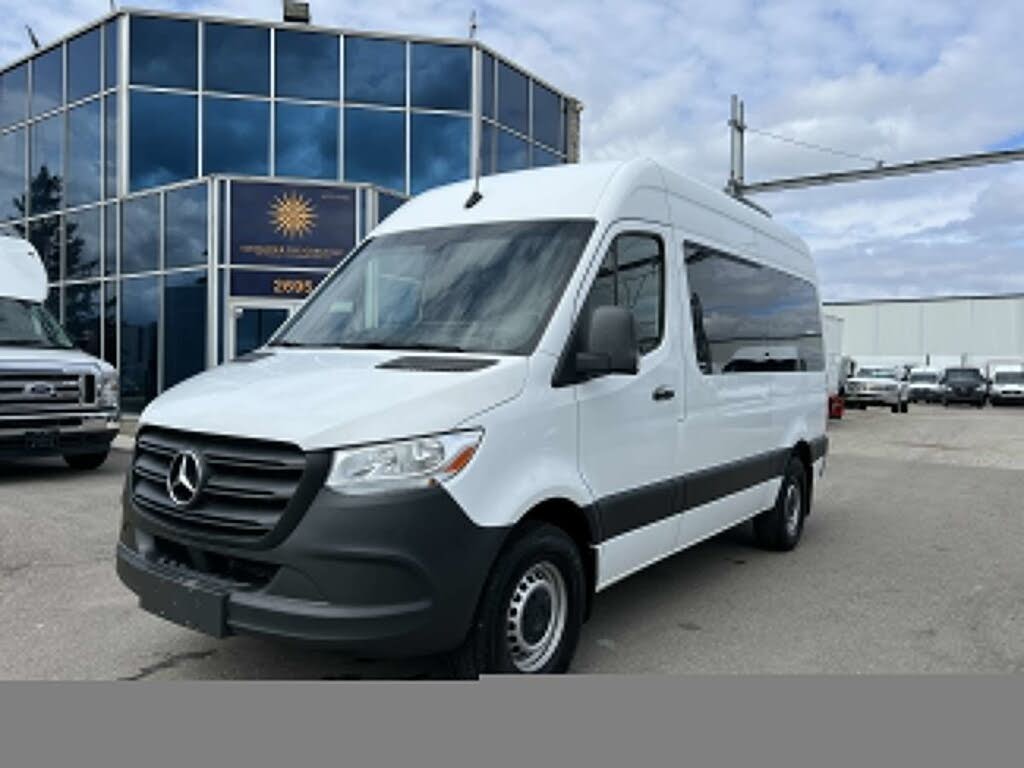 Mercedes-Benz Sprinter 2500 144 V6 High Roof Passenger Van RWD 2019