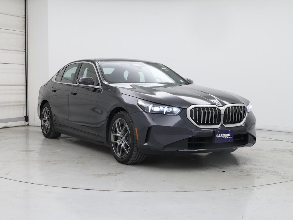2025 BMW i5 xDrive40 AWD