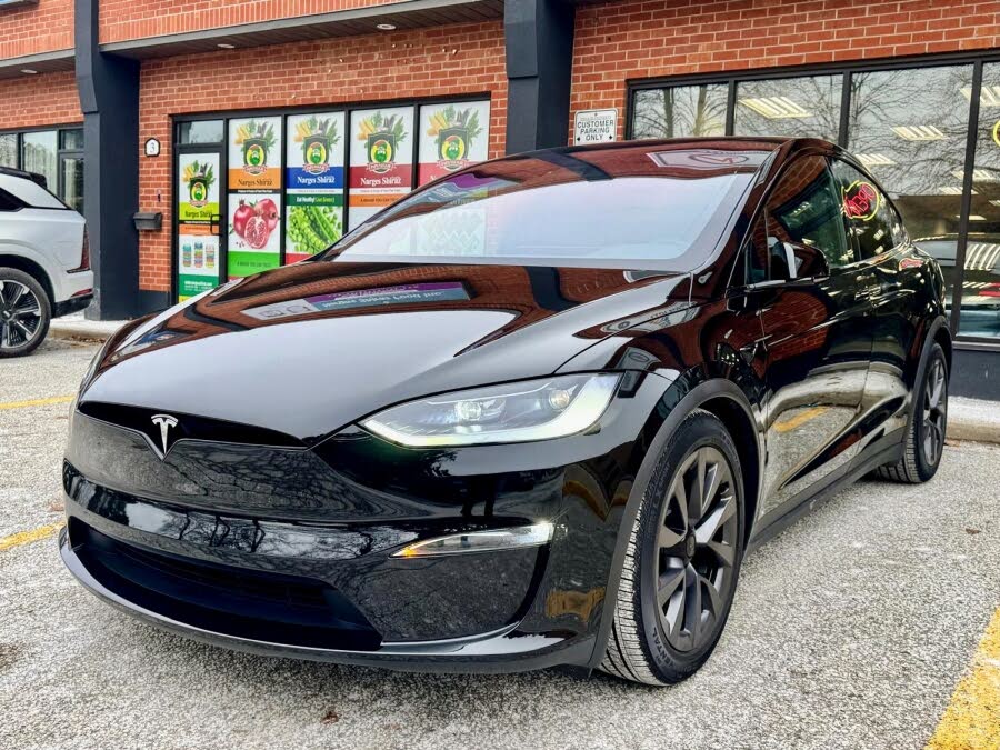 2025 Tesla Model X AWD