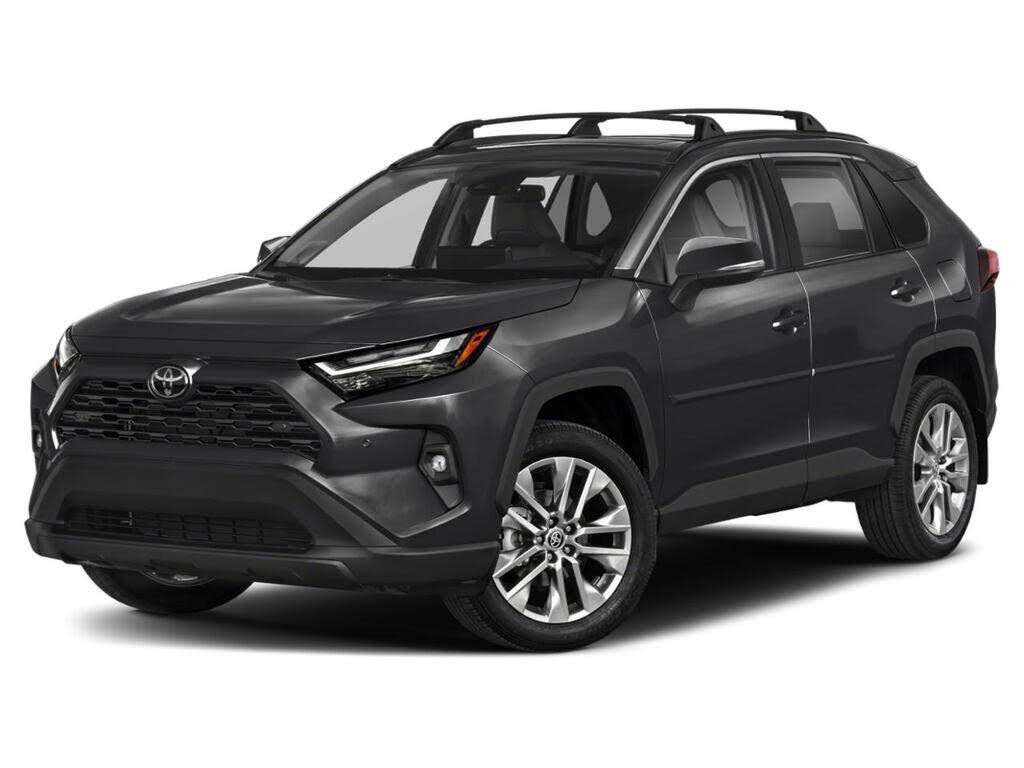 Toyota RAV4 XLE AWD 2025