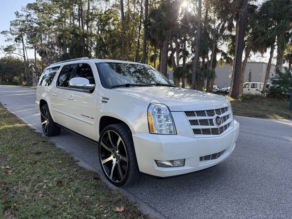 2013 Cadillac Escalade ESV Premium 4WD