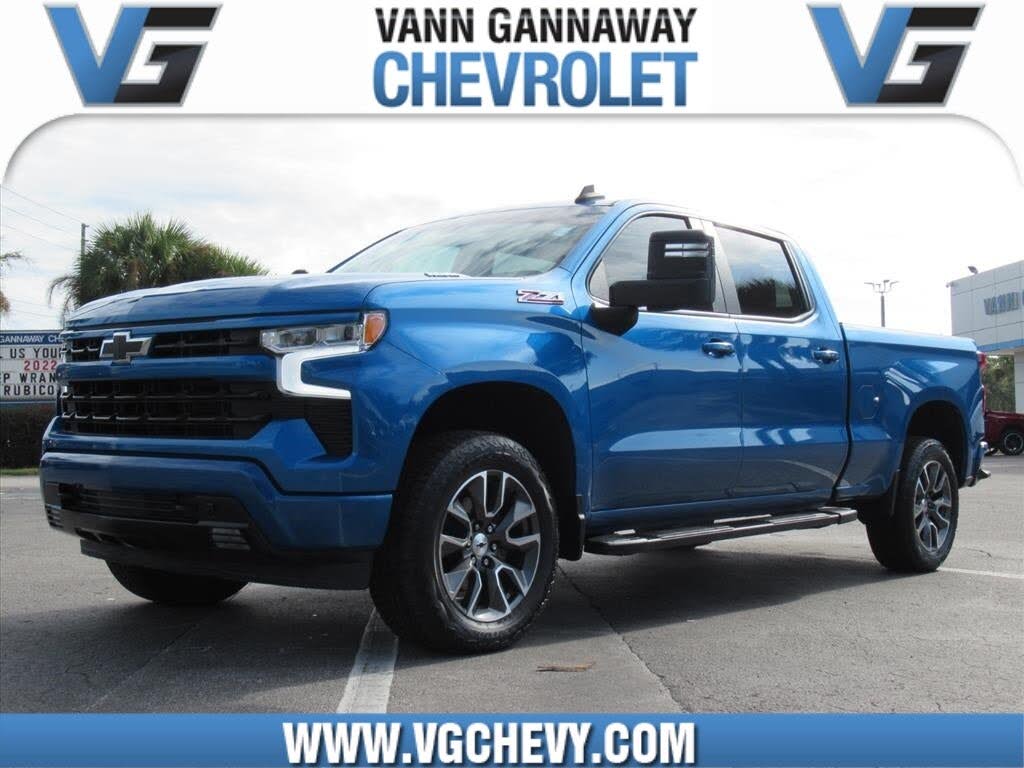 2022 Chevrolet Silverado 1500 RST Crew Cab 4WD