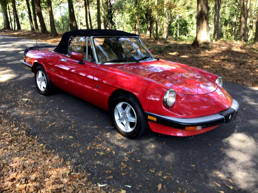 1990 Alfa Romeo Spider Graduate RWD