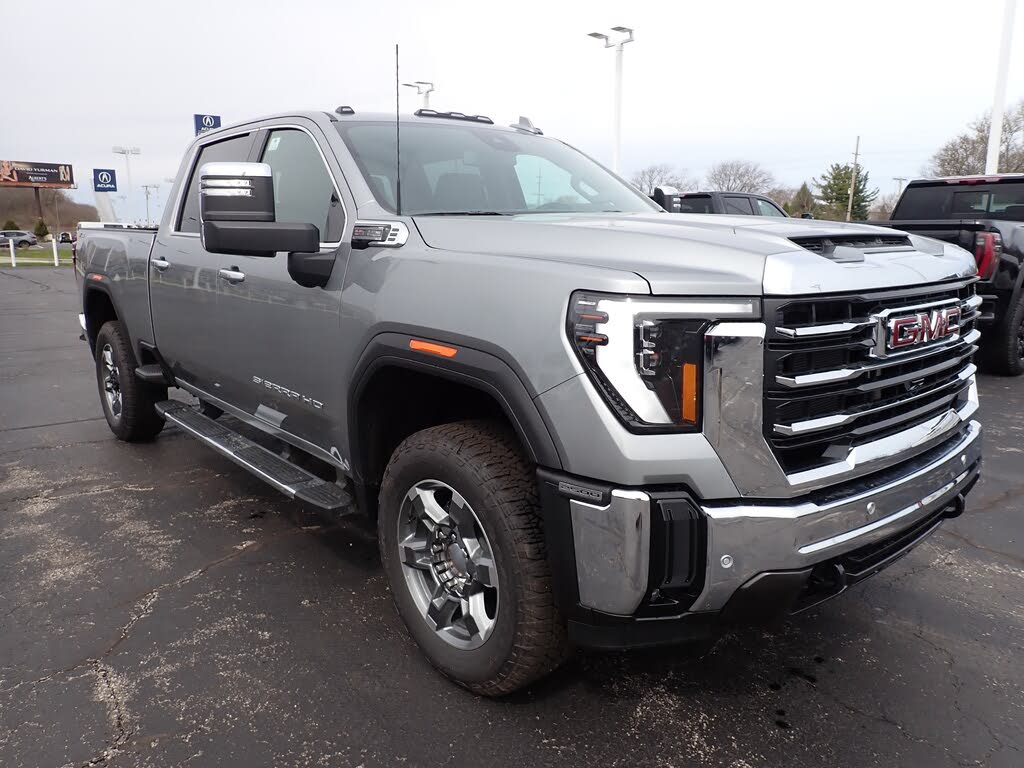 2025 GMC Sierra 2500HD SLT Crew Cab 4WD
