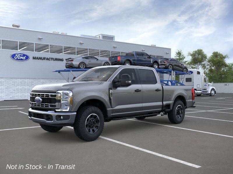 2026 Ford F-250 Super Duty XLT Crew Cab 4WD