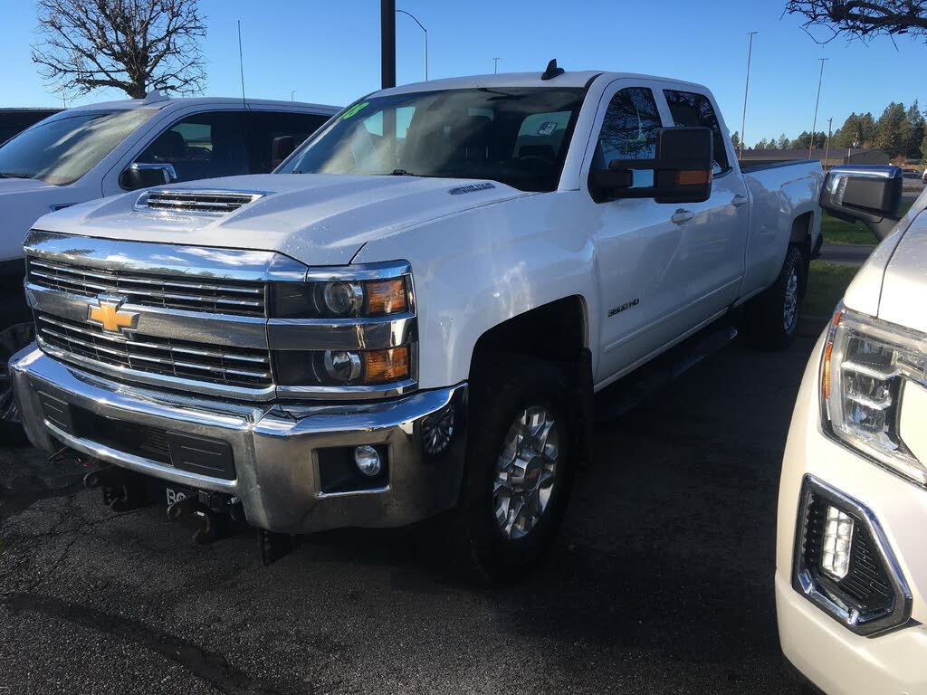 2018 Chevrolet Silverado 3500HD LT Crew Cab 4WD