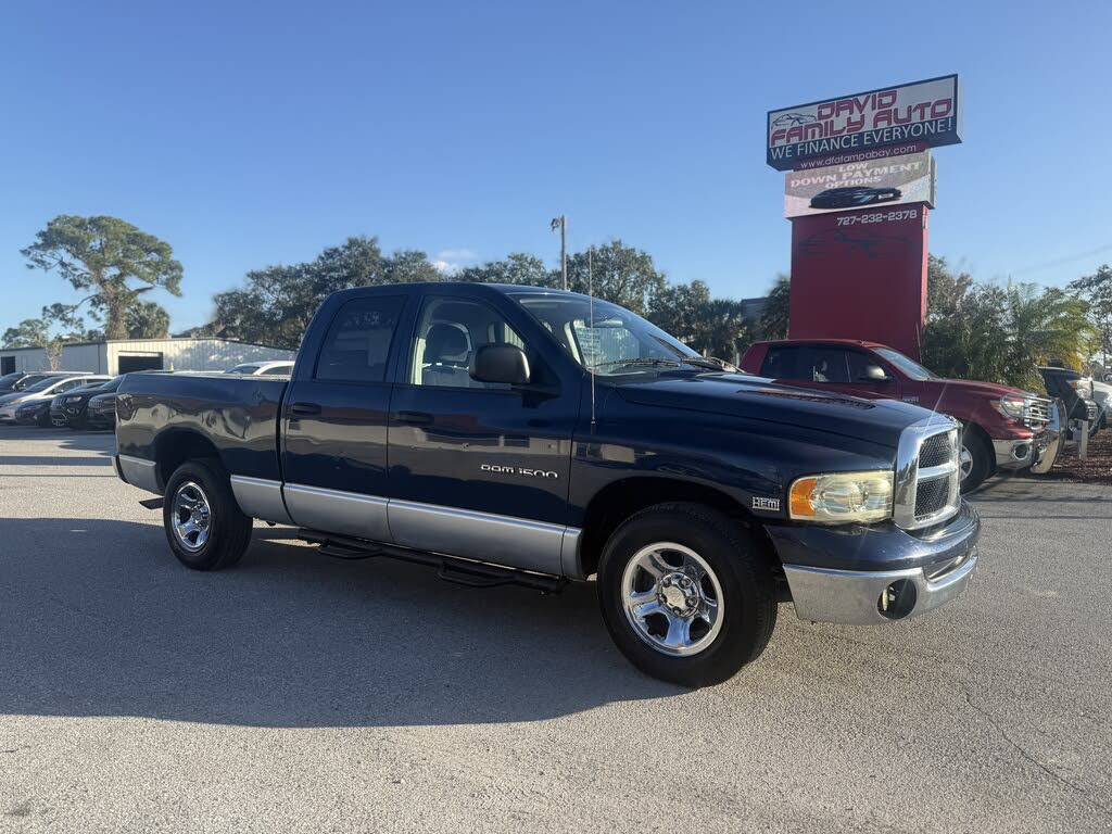 2004 Dodge RAM 1500 ST Quad Cab RWD