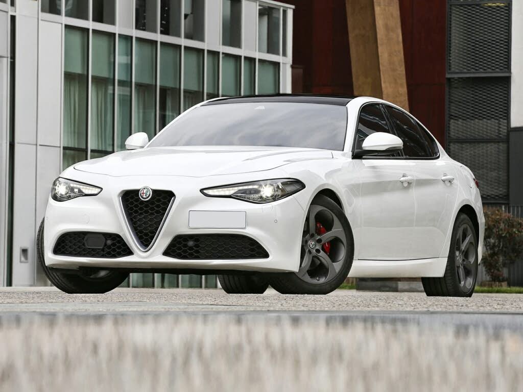 2022 Alfa Romeo Giulia Ti RWD
