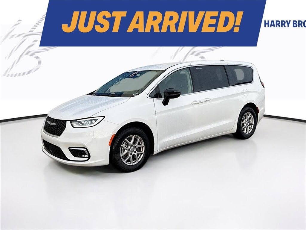 2024 Chrysler Pacifica Touring L FWD