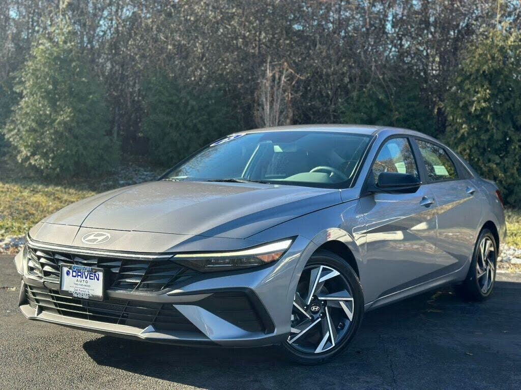 2025 Hyundai Elantra SEL Sport FWD