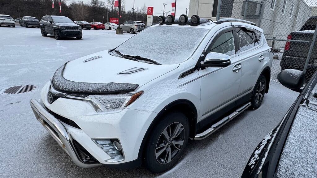 2017 Toyota RAV4 XLE