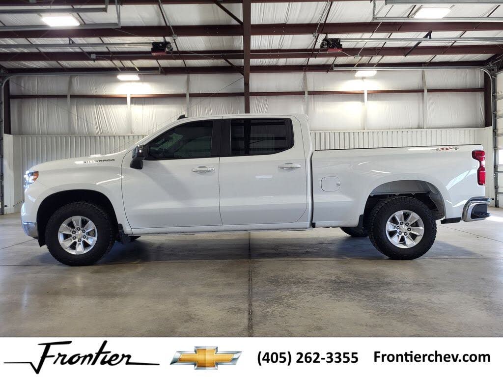 2022 Chevrolet Silverado 1500 LT Crew Cab 4WD