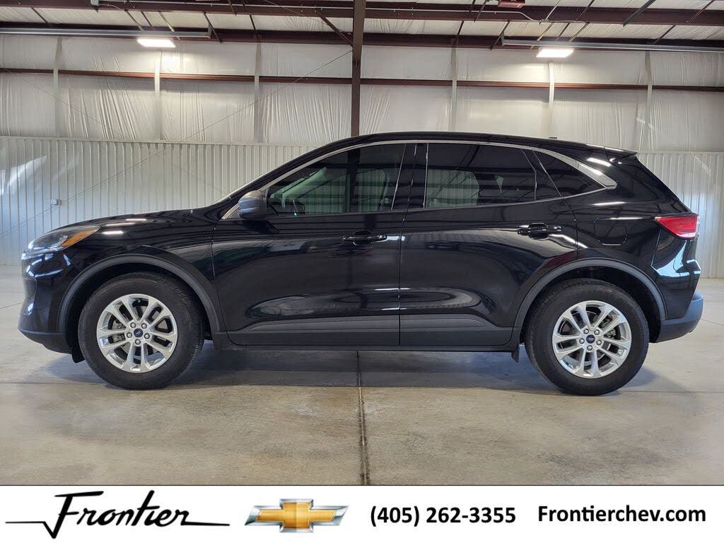 2022 Ford Escape SE FWD