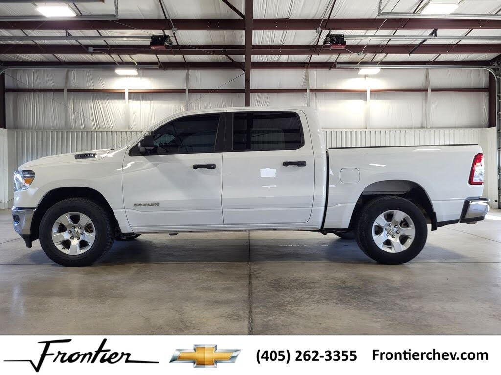 2024 RAM 1500 Big Horn Crew Cab 4WD
