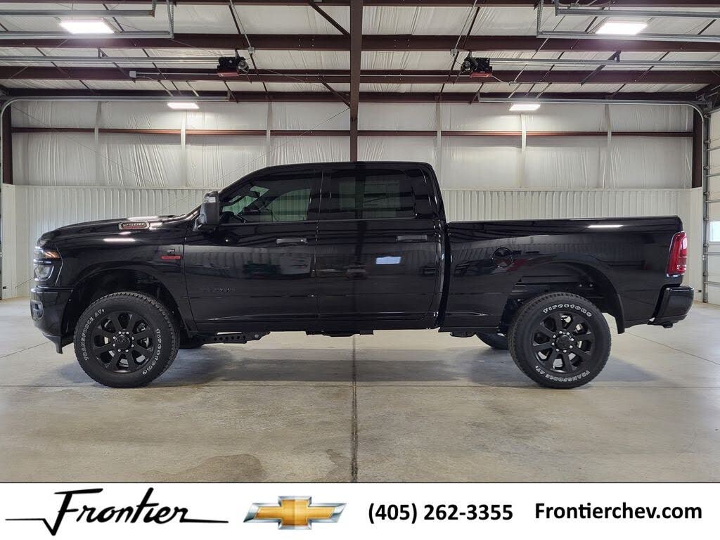 2025 RAM 2500 Big Horn Crew Cab 4WD