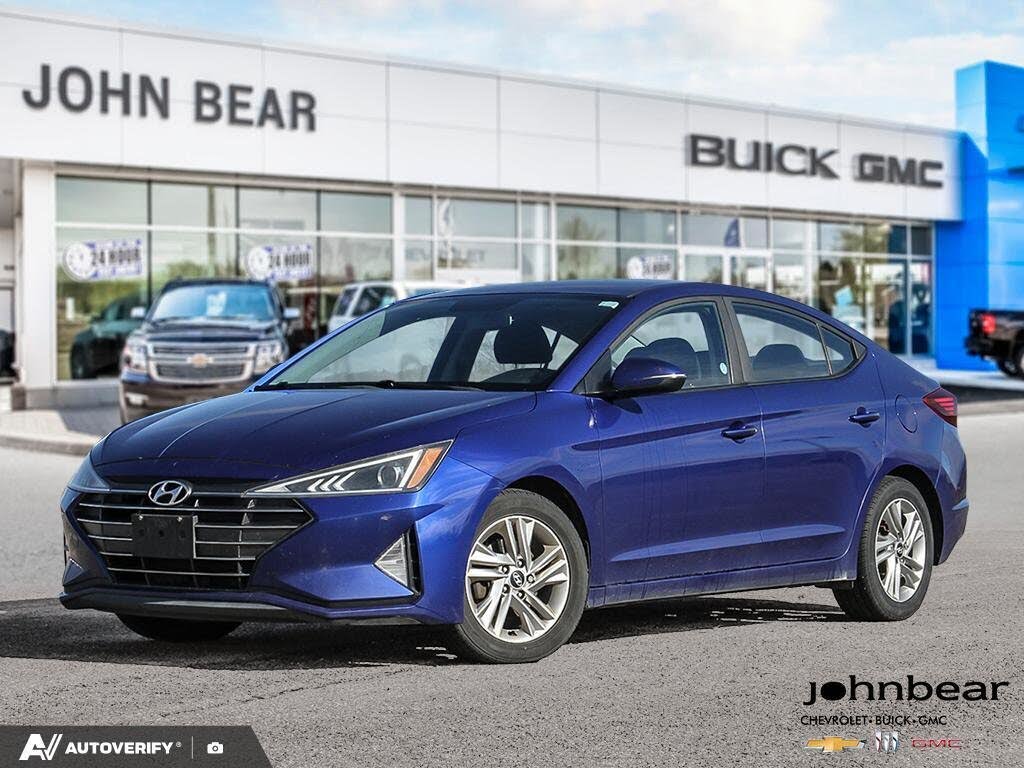 Hyundai Elantra Preferred FWD 2019