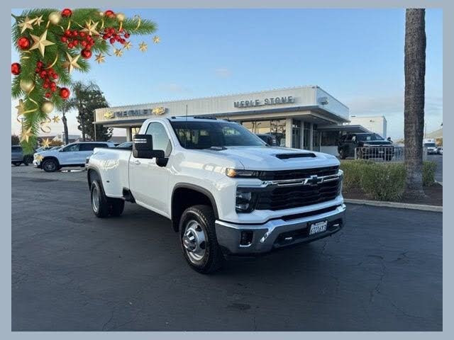 2024 Chevrolet Silverado 3500HD LT Regular Cab LB DRW RWD