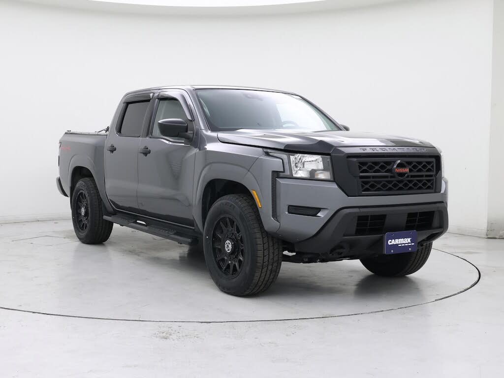 2022 Nissan Frontier S Crew Cab 4WD