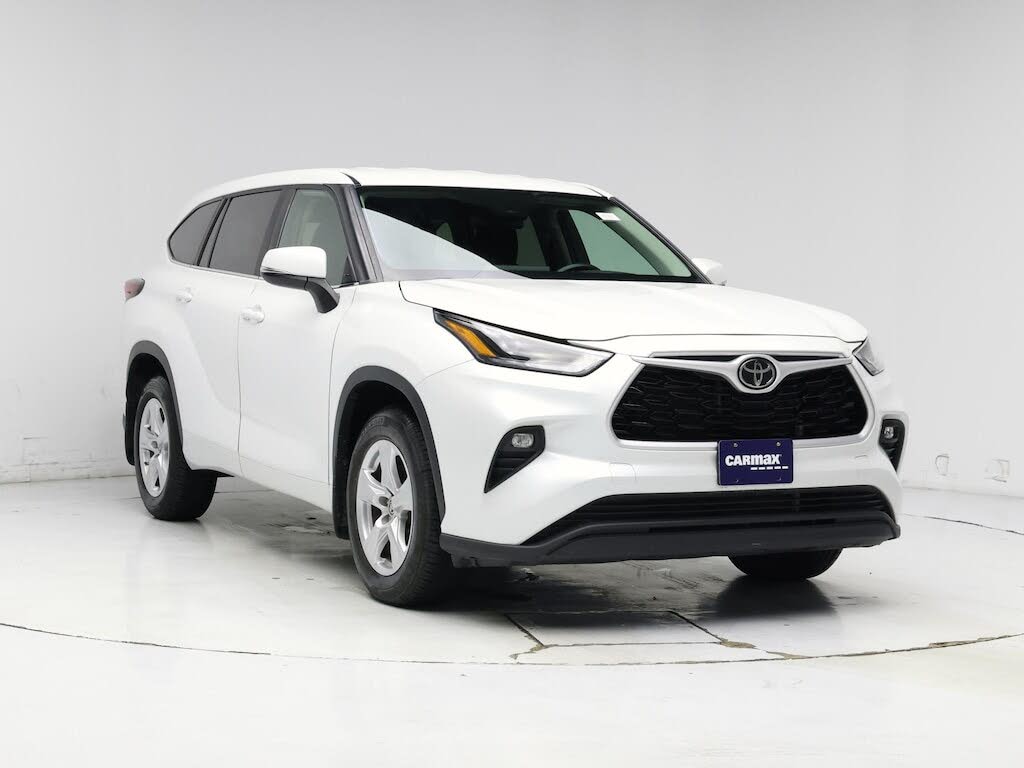 2024 Toyota Highlander LE AWD