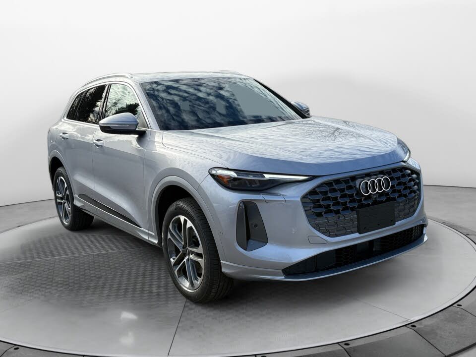 2025 Audi Q5 quattro Premium Plus 40 TFSI