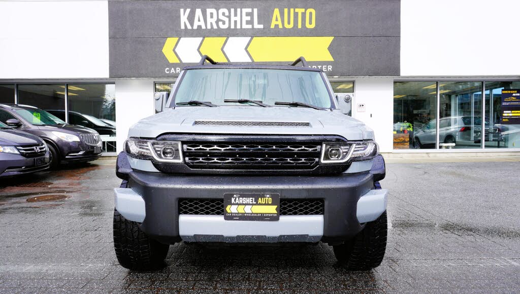 2011 Toyota FJ Cruiser 4WD