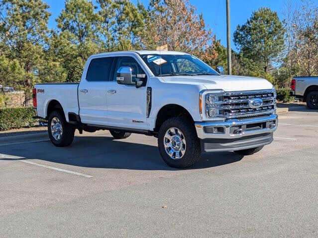 2023 Ford F-350 Super Duty Lariat Crew Cab 4WD