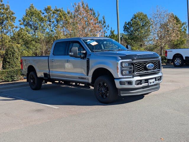 2023 Ford F-350 Super Duty XLT Crew Cab 4WD