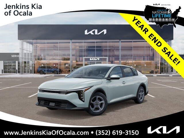 2025 Kia K4 LXS FWD